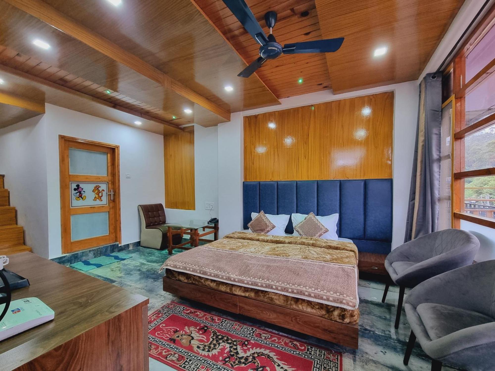 Wow Hotels Green View Далхаузи Экстерьер фото
